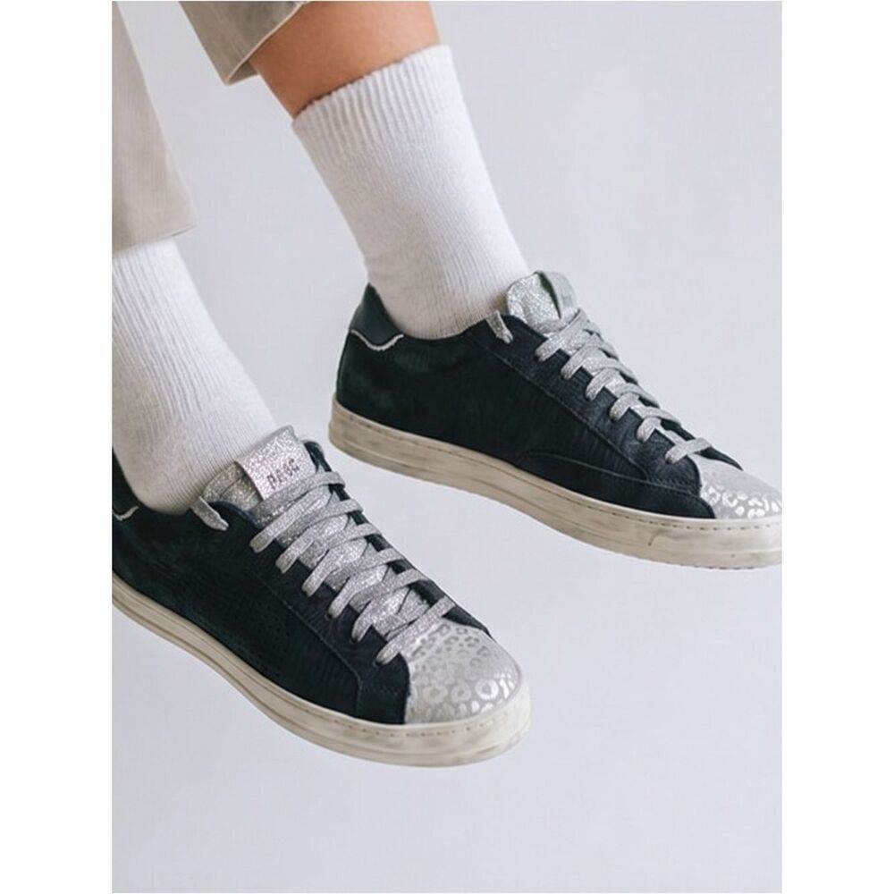 P448 | Animal Print Sneakers Classic Design Women’s Size 39 (8.5-9 US)